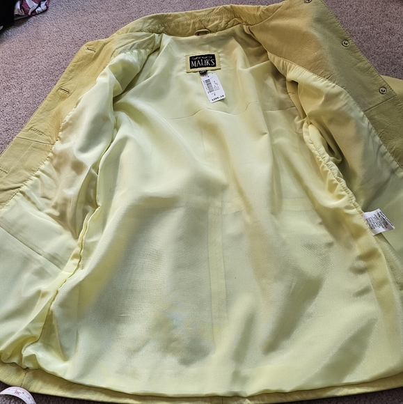 Buttery soft Malik's Lambskin jacket/blazer. NWT - Picture 2 of 6